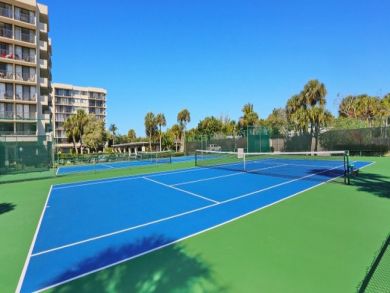 Siesta Key Vacation Condo 2 Bedrooms Sleeps 6 Walk to Beach